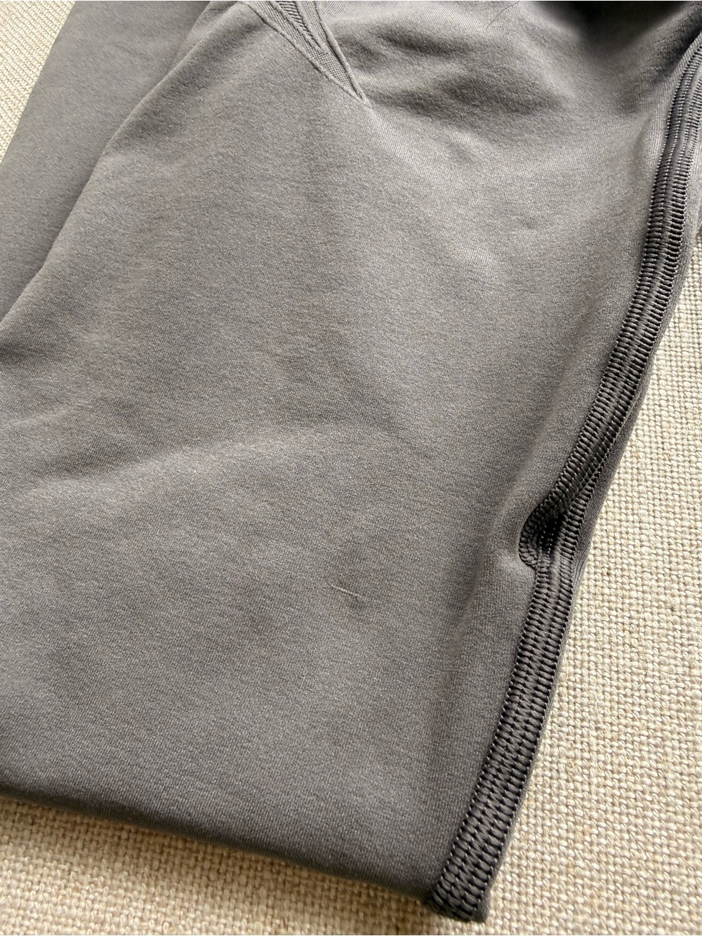 Oner Active EffortlessLift Ash Gray Leggings - Small - Short - Picture 8 of 9